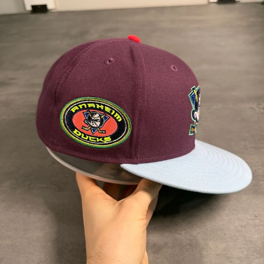 Hat Club‎ Anaheim Mighty Ducks New Era Cap 7 1/2 Maroon A Killing Joke Batman